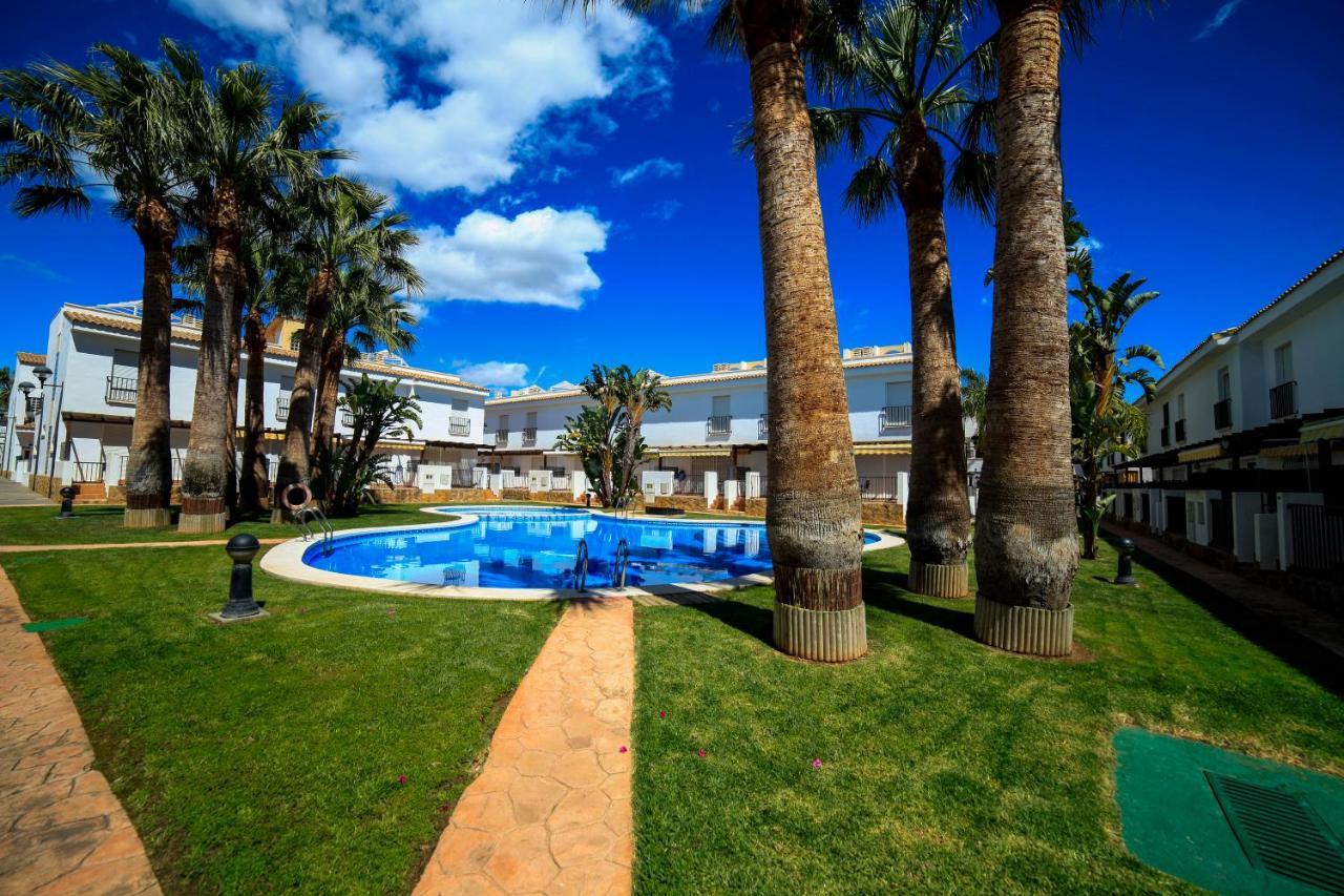 Holiday home Adosado Con Jardin Y Piscina Palm 86 Alcoceber