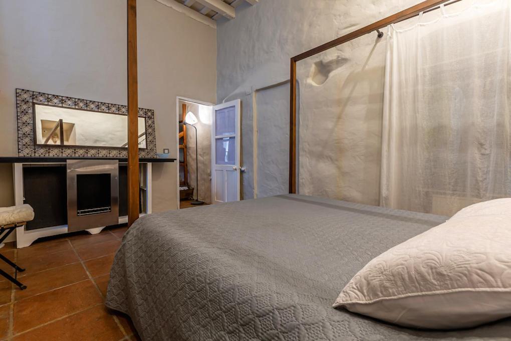 Azogue Suites Con Patio Privado Tarifa