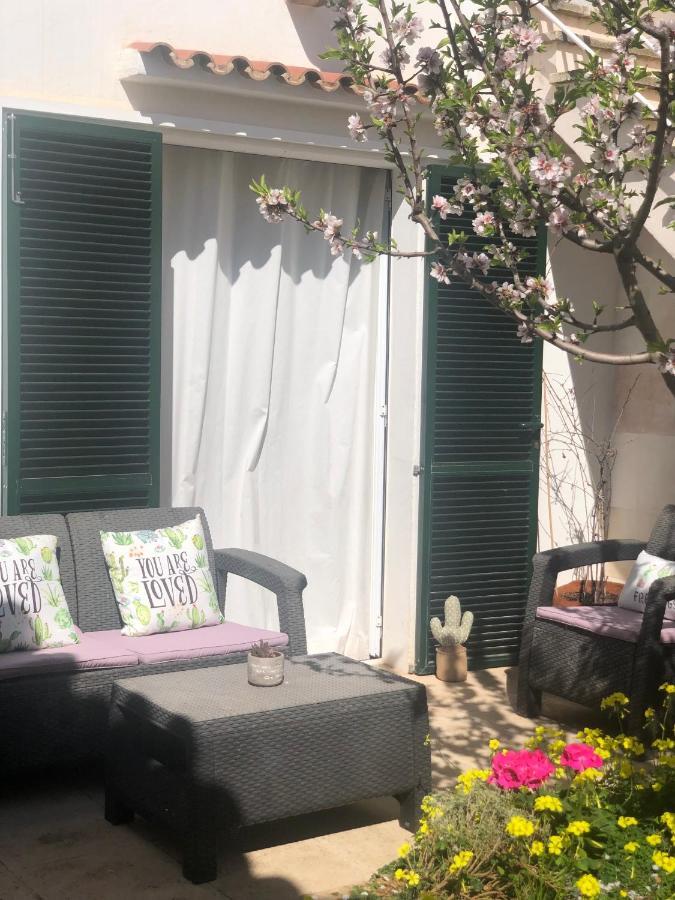 Doble Con Bano Privado Casa Tipica Ciutadella Centro Homestay *