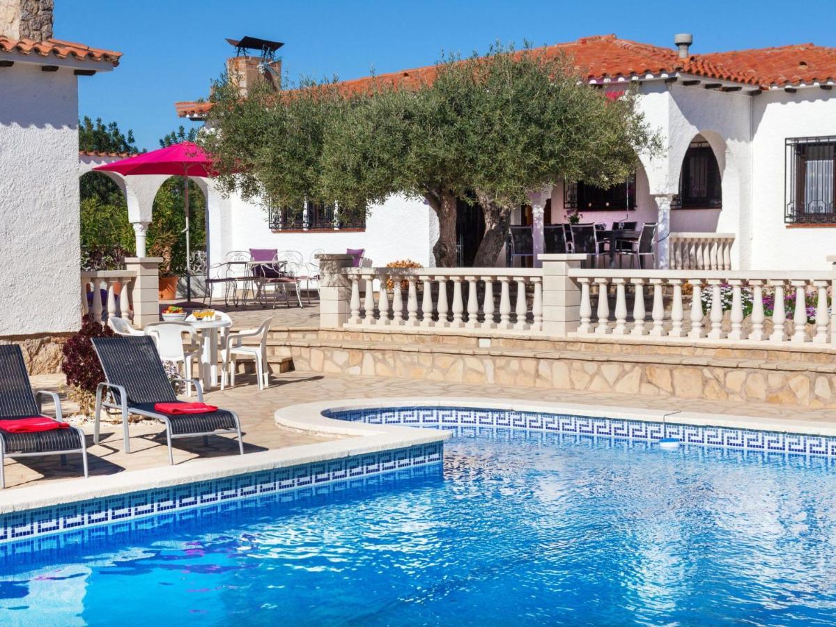 Villa Rustical Mont Roig By Interhome