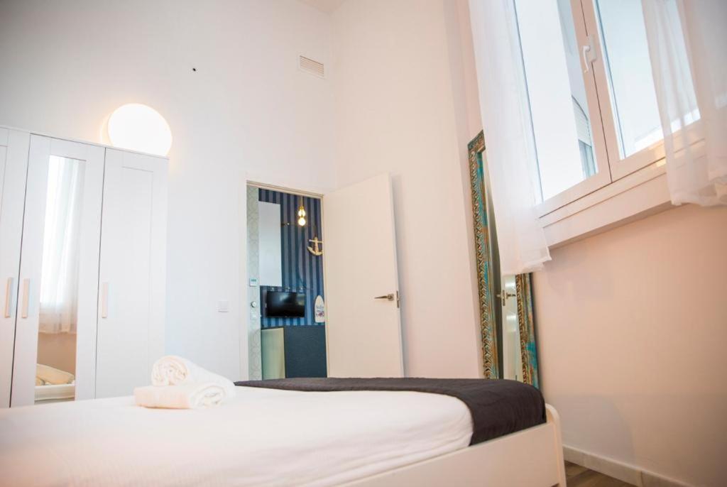 Apartment Modern And Luxury 2 Bedroom On Island In The Marina Harbour