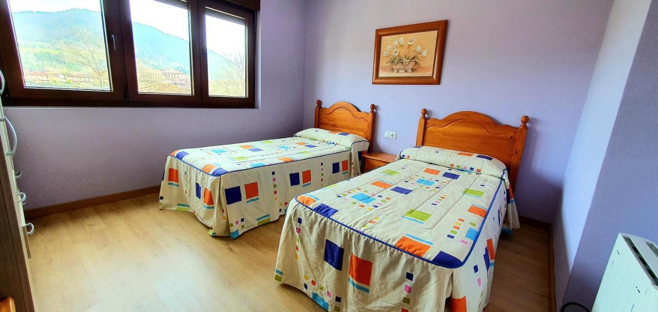 Apartment Pisos El Puntual De