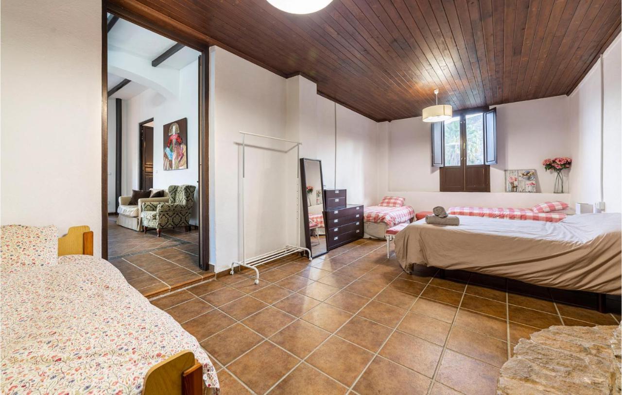 Holiday home Dona Adela Berja