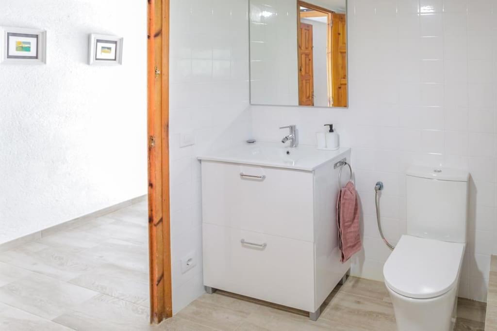 Matret, Casa Amb Jardí En Un Entorn Rural Osor