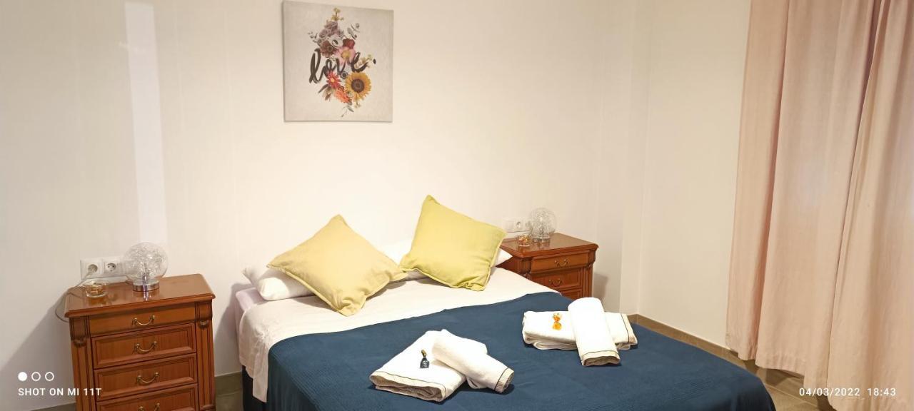 Confortable Y Luminoso Piso 5 Camas, Parking Gratis Apartamento Málaga