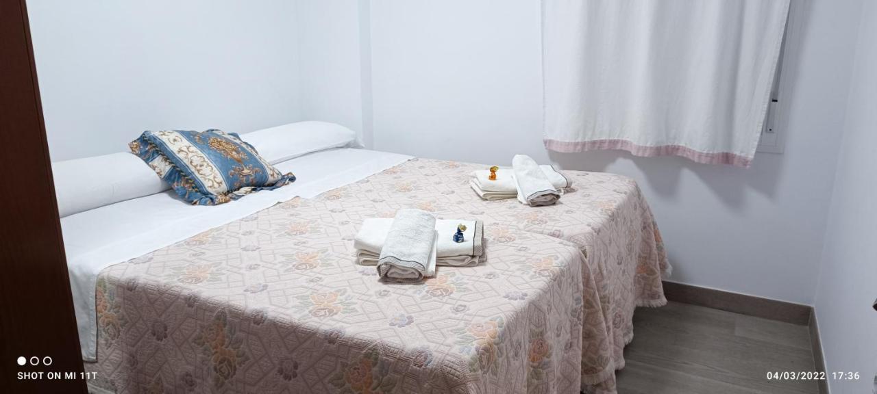 Apartamento Confortable Y Luminoso Piso 5 Camas, Parking Gratis Málaga