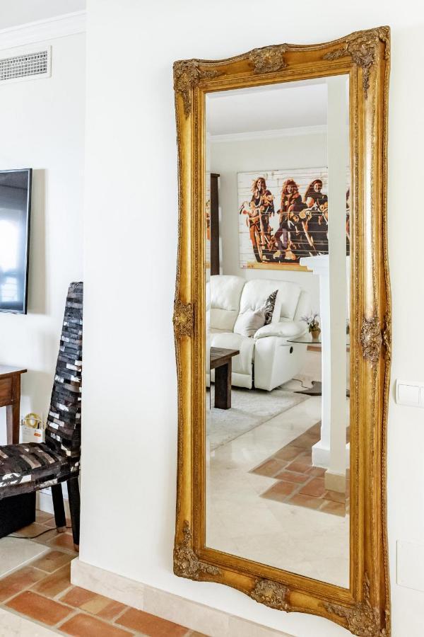 Apartamento Lap- 3 Bed On The Beach. Families Only