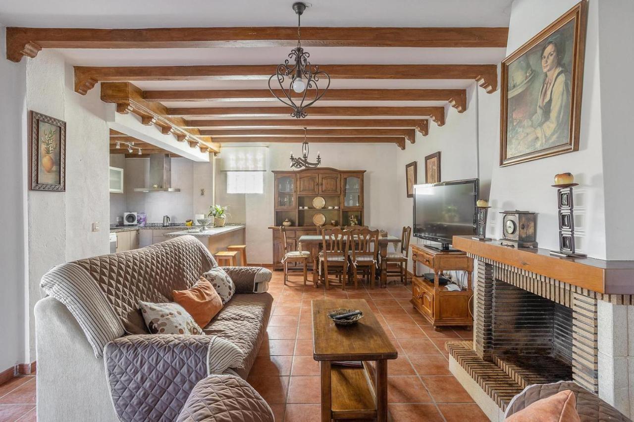 Camarón Villa *