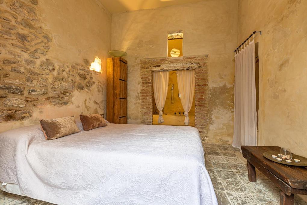 Apartment Azogue Suites Con Patio Privado Tarifa
