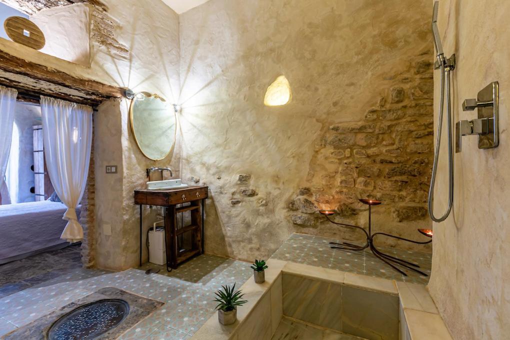 Azogue Suites Con Patio Privado * Tarifa