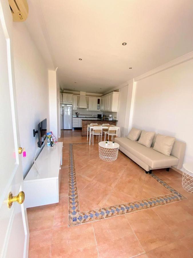 Apartamento Rio Adelfas Benajarafe