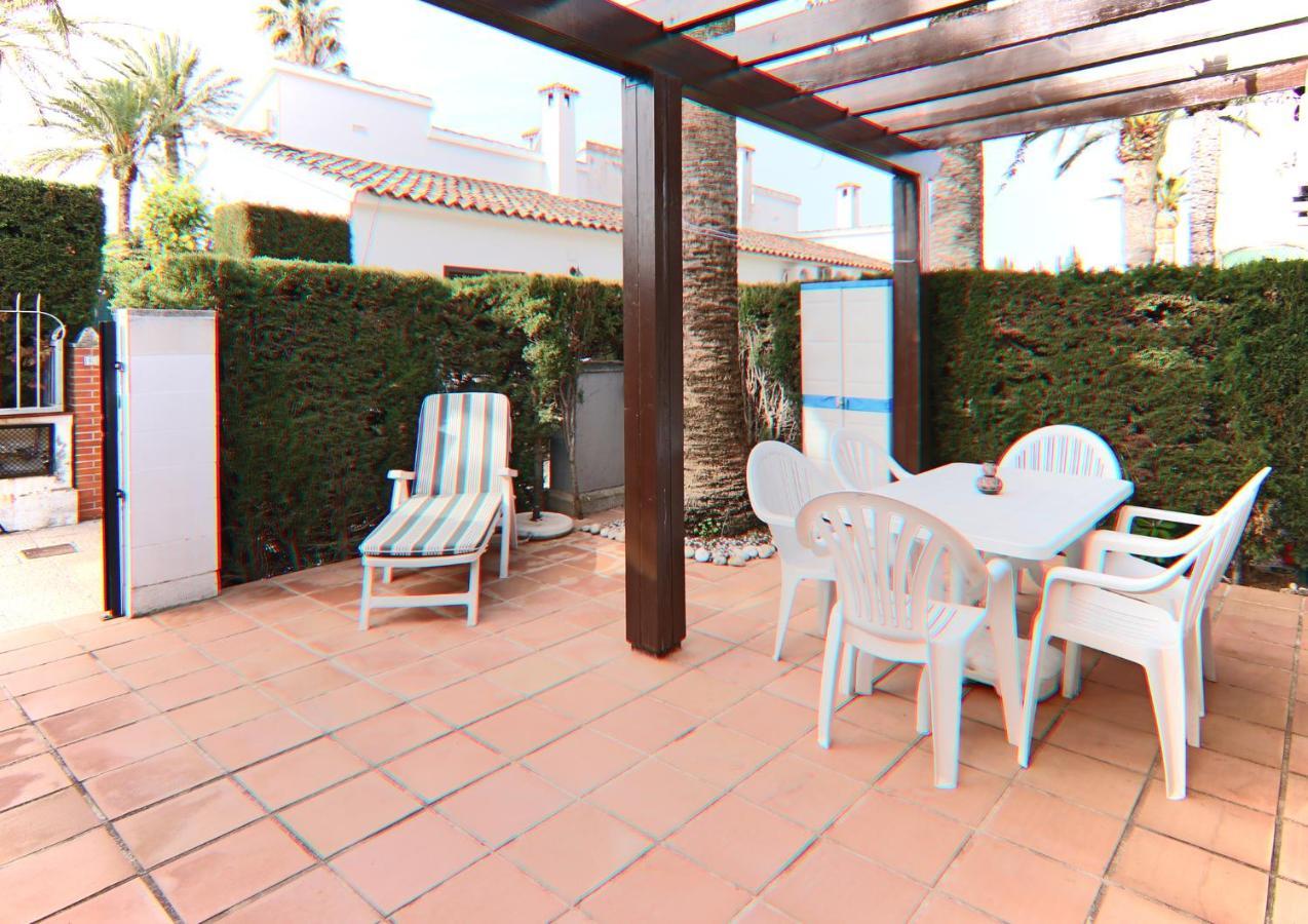 Adosada 2 Hab Frente Piscina Wifi Gratis Villa *