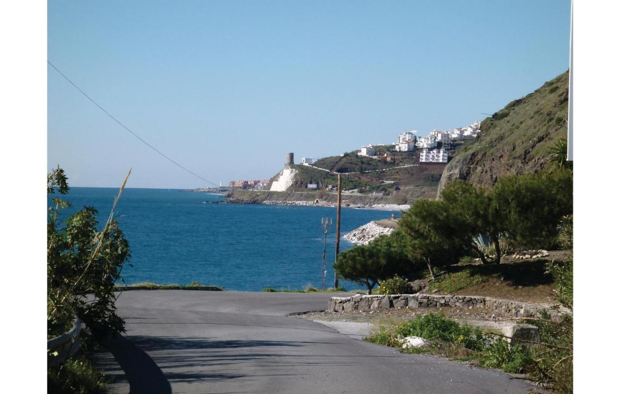 Beautiful Home In Totaln With 6 Bedrooms And Outdoor Swimming Pool Holiday home