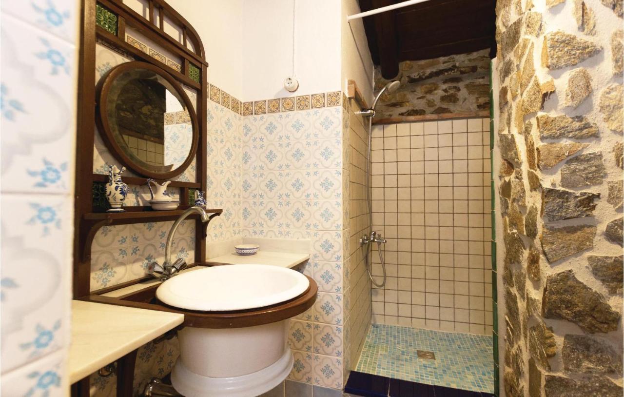 Beautiful Home In Totaln With 6 Bedrooms And Outdoor Swimming Pool *
