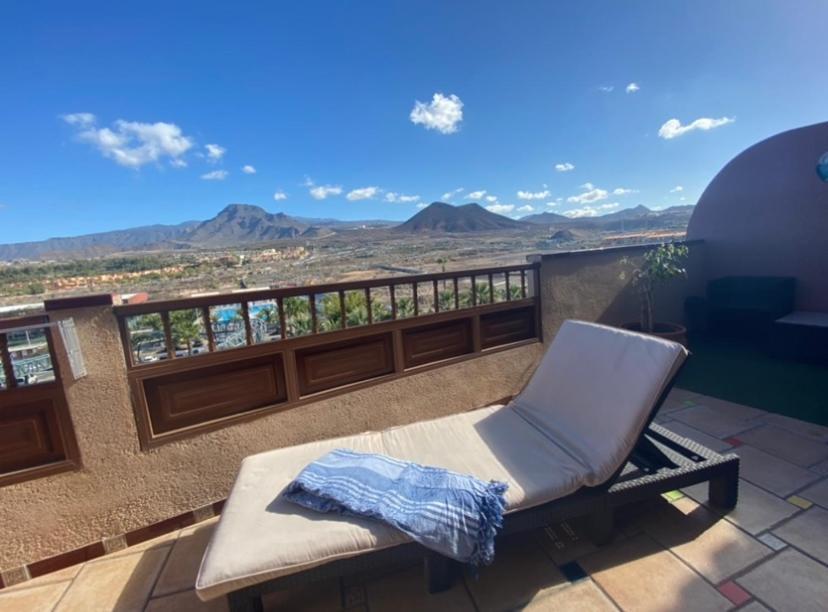 Ohana Atico Avenida Chayofita * Los Cristianos (Tenerife)