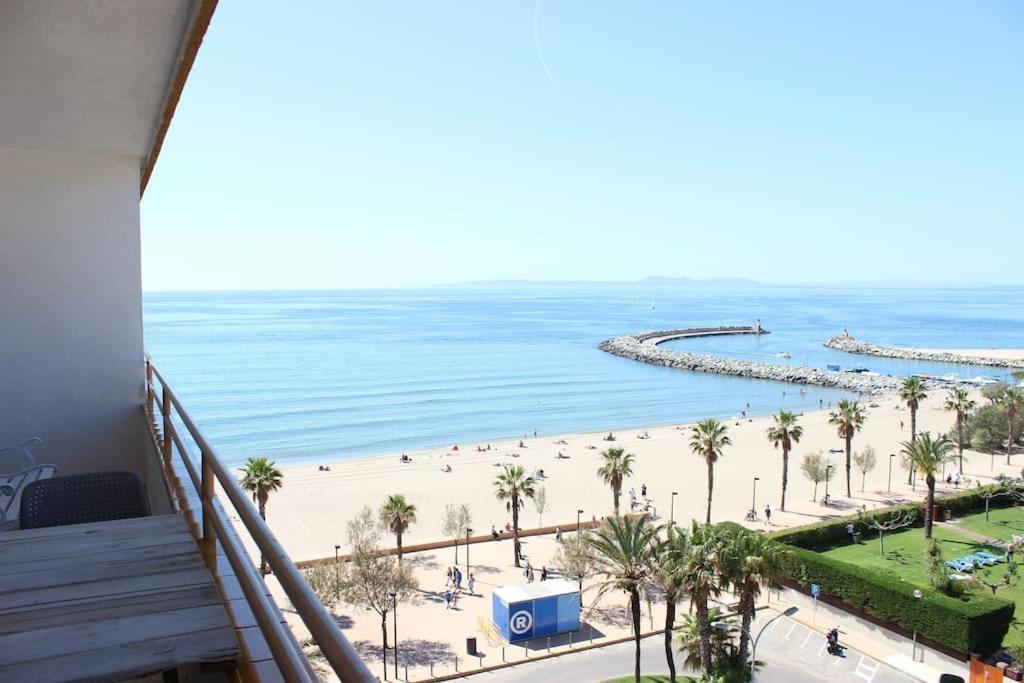 Beautiful In Front Of Beach, Pool, View Apartment *