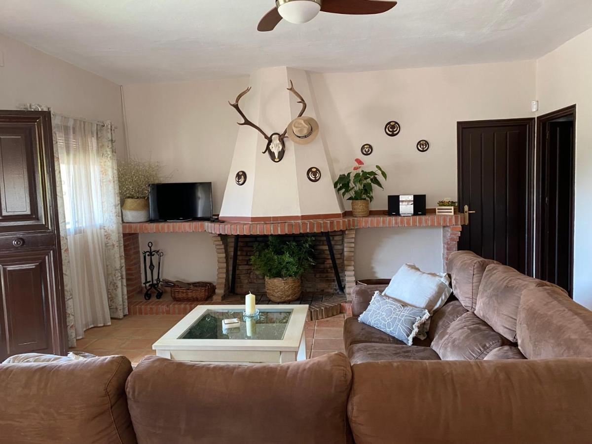 Chorreras Del Orejon 1 Holiday home *