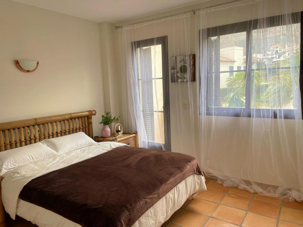 Apartment Adosado De Estilo Mediterraneo, Con Jardin Y Vistas Finestrat