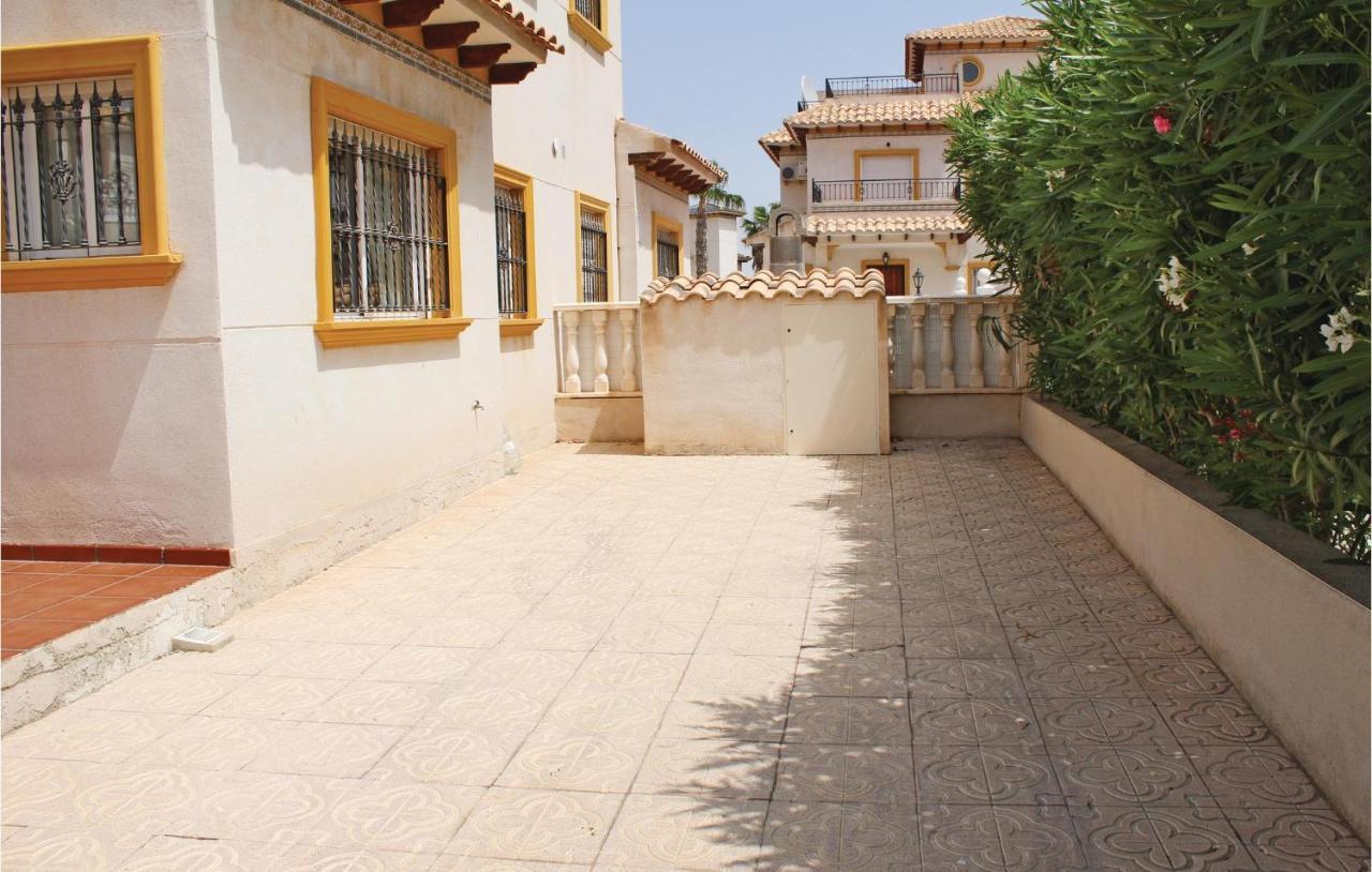 Awesome In Cabo Roig, With 2 Bedrooms, Wifi And Outdoor Swimming Pool Сasa de vacaciones *