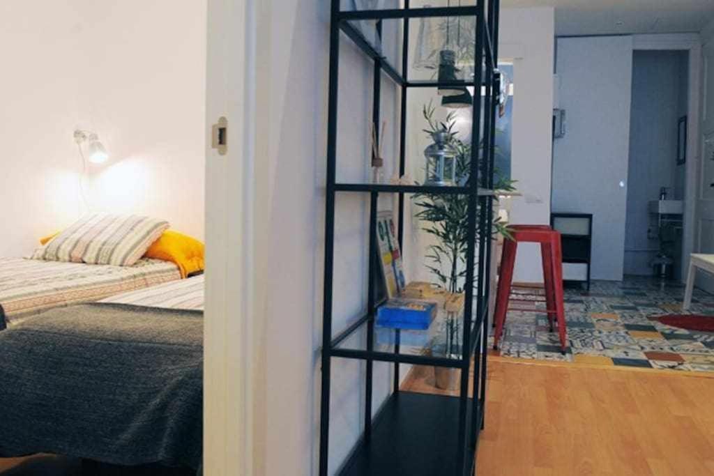 Calm Modern Apartment *