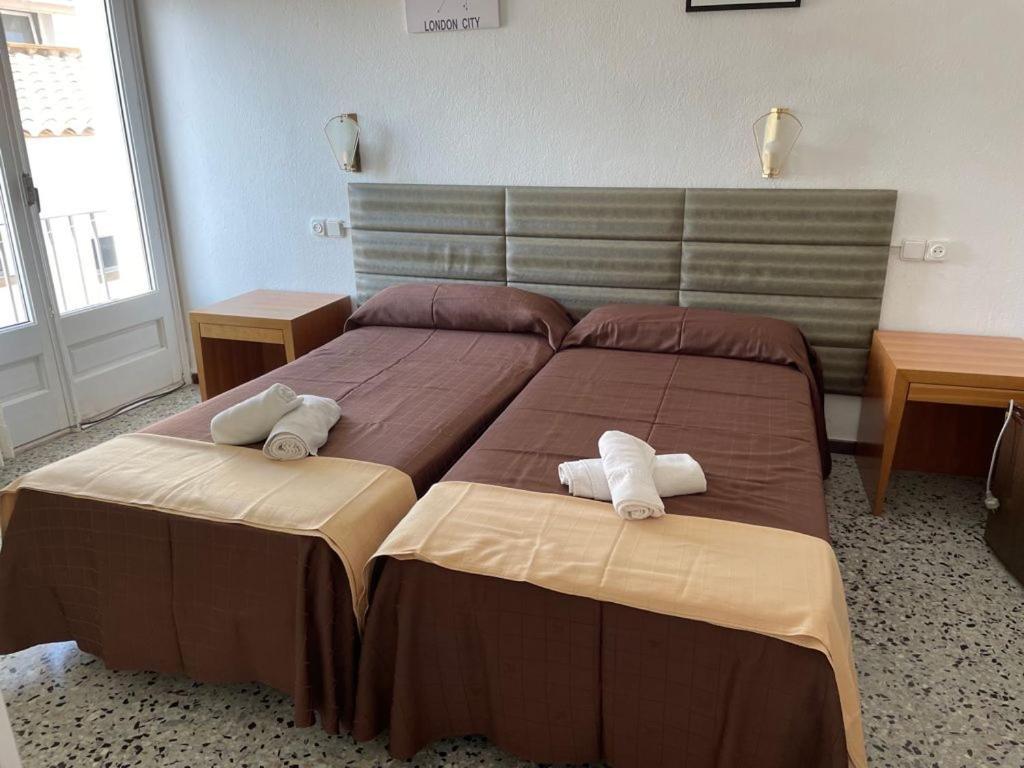 El Roser 1 Guest house L'Escala