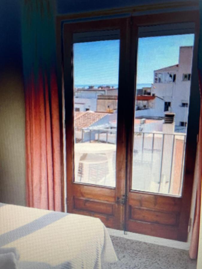 El Roser 1 Guest house L'Escala