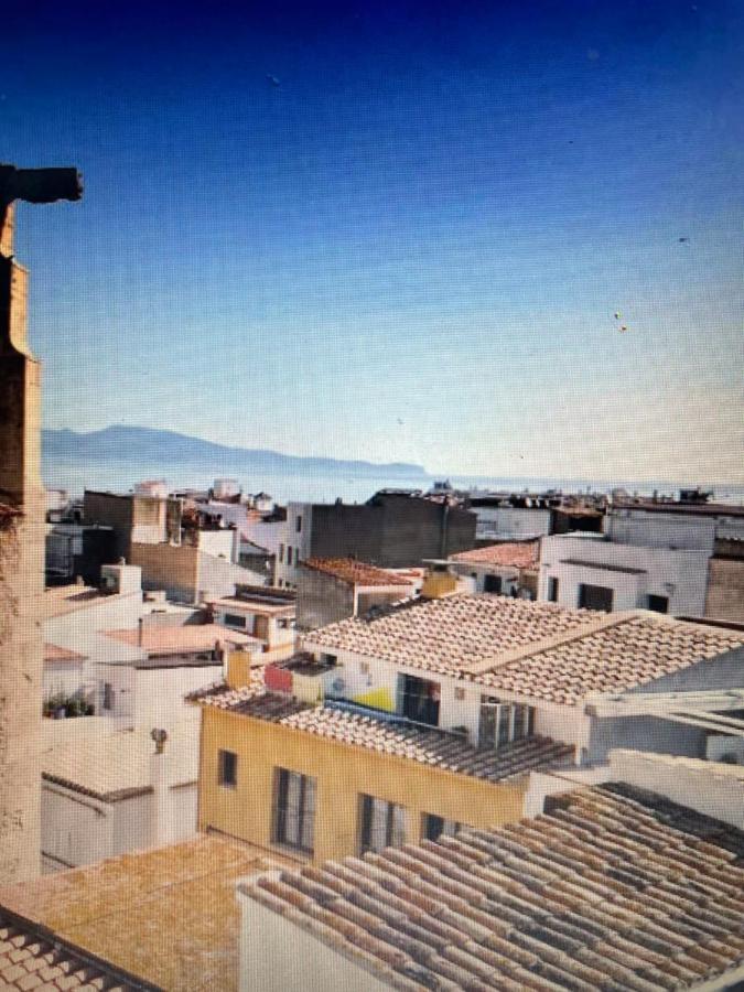 Guest house El Roser 1