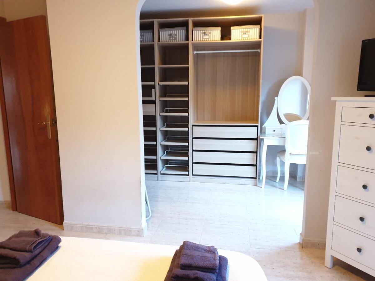 Casa Con Jardín Y Piscina En Zona Tranquila Сasa de vacaciones
