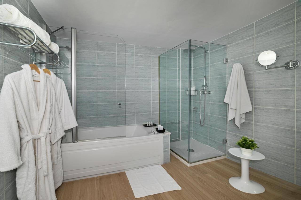 Hotel Cabogata Jardin 4*