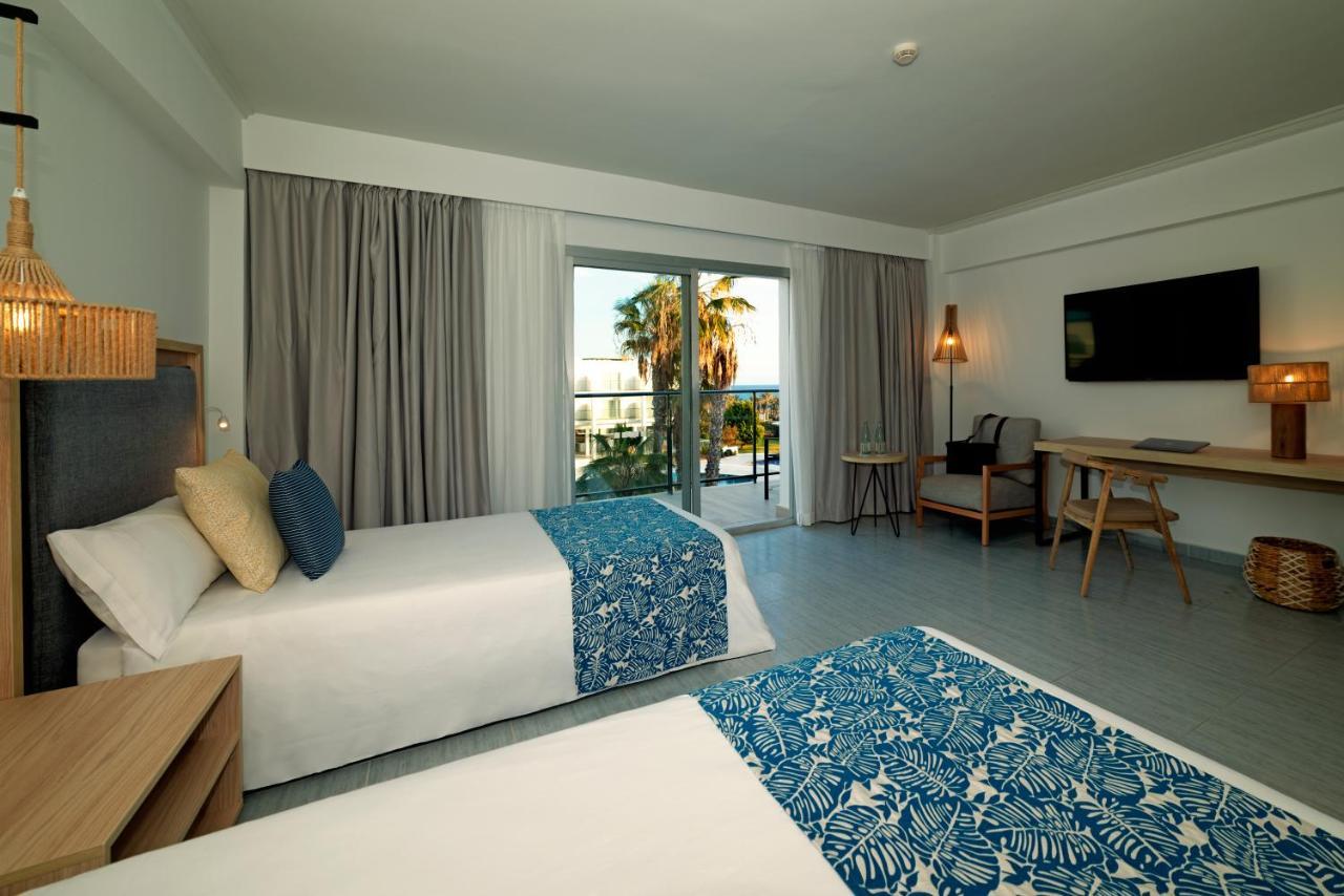 Hotel Cabogata Jardin 4*