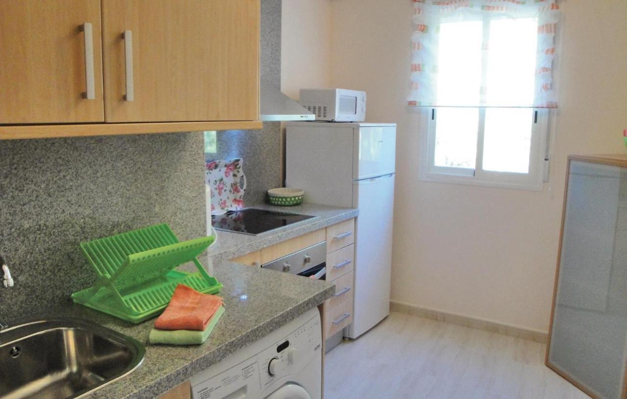 Apartamento Amazing In Costa With 2 Bedrooms And Outdoor Swimming Pool