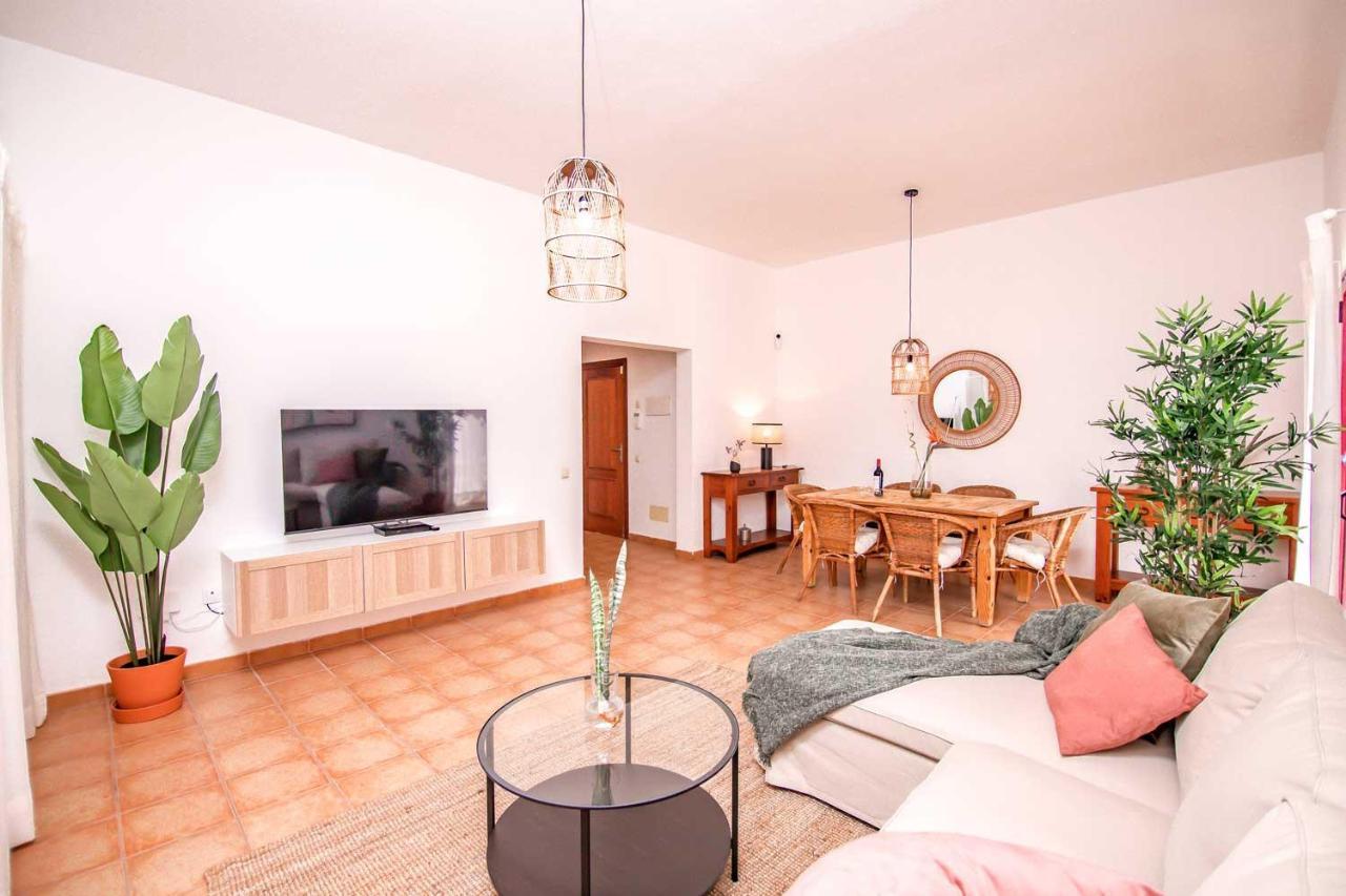 Villa Holidayvilla Tropical - Bbq , Pool , Garden By Holidays