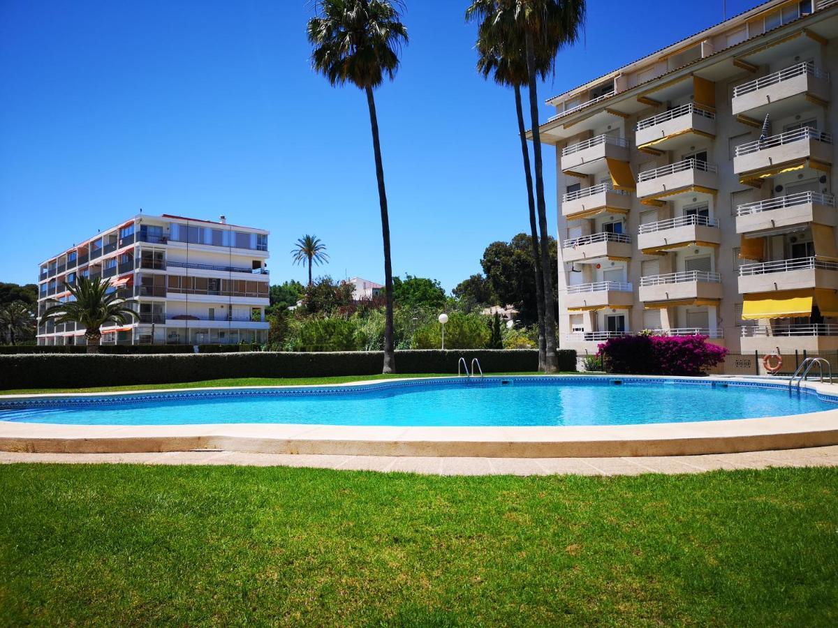 Acogedor Frente Al Mar Con Piscina Apartamento *