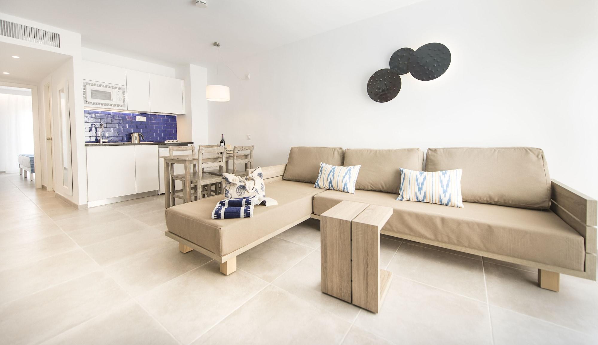 Apartahotel Seaclub Alcudia Mediterranean (adults Only)