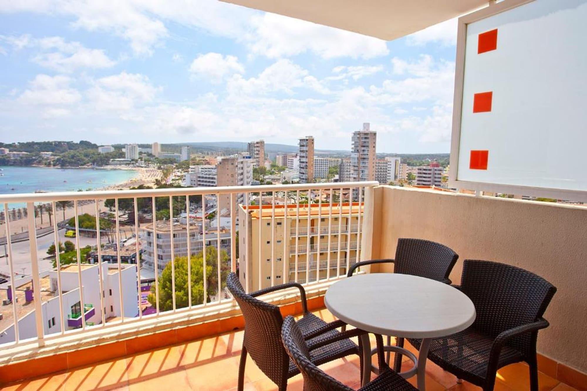 Aparthotel Vistasol 3*