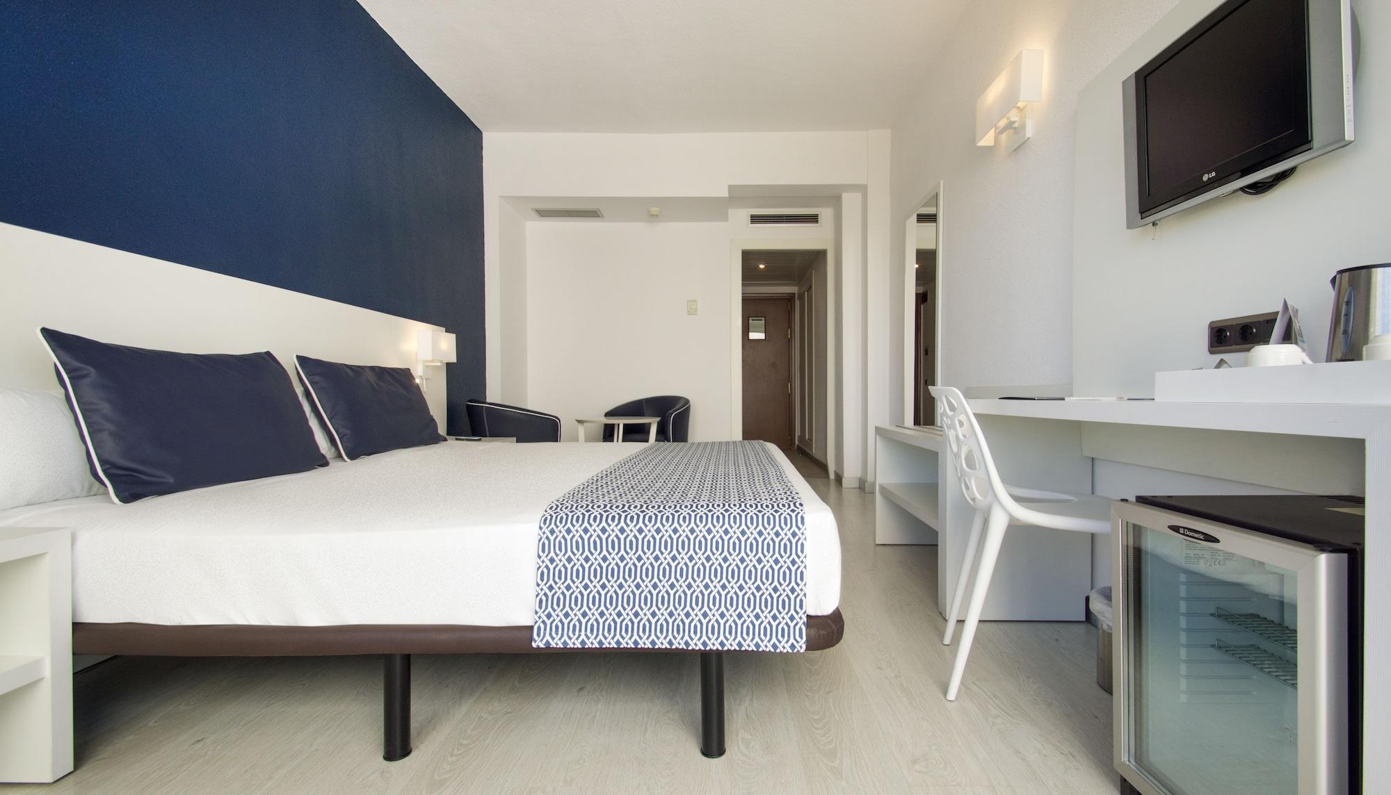Catalonia Del Mar - Adults Only