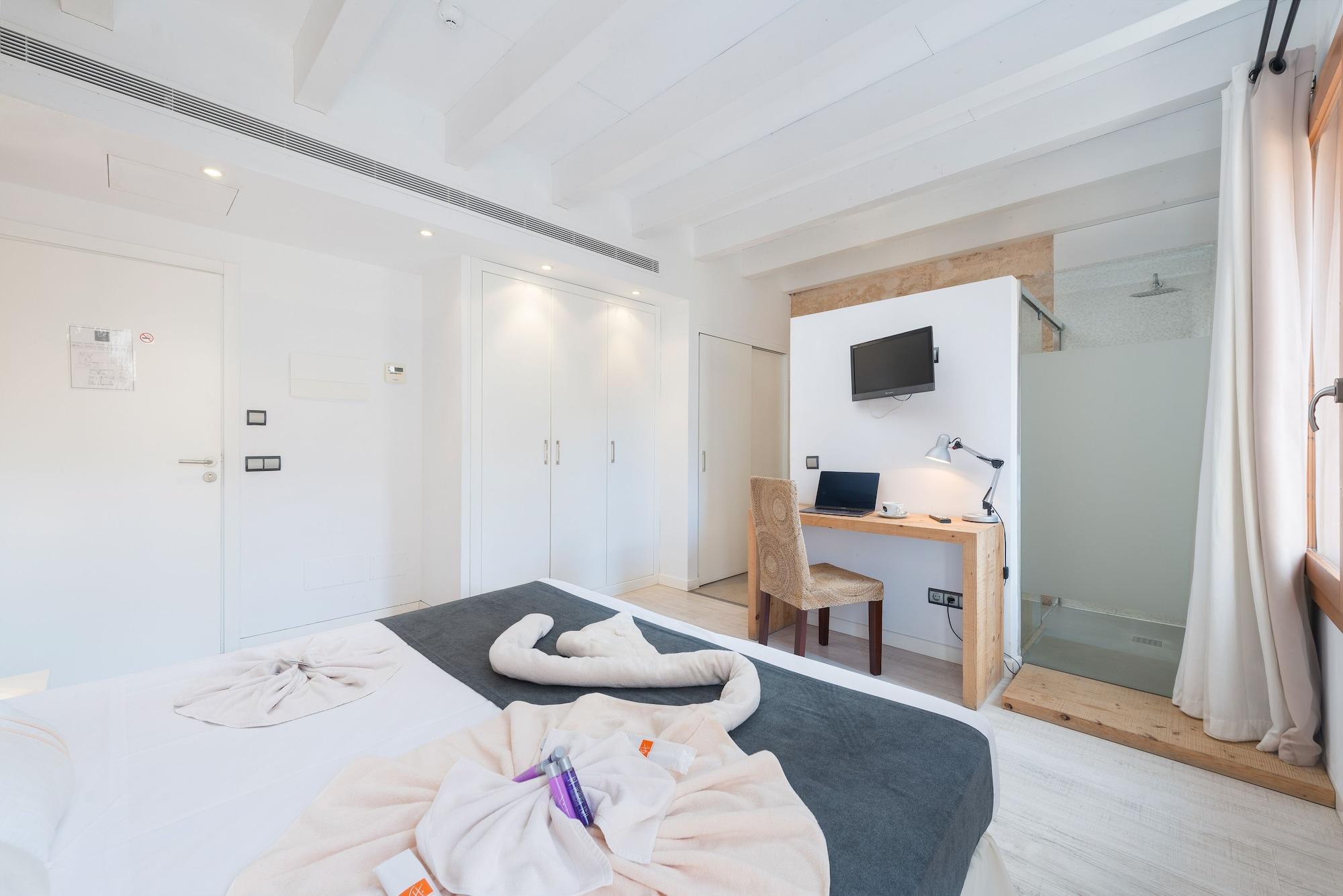 Petit - Turismo De Interior Hotel Alcudia (Mallorca)