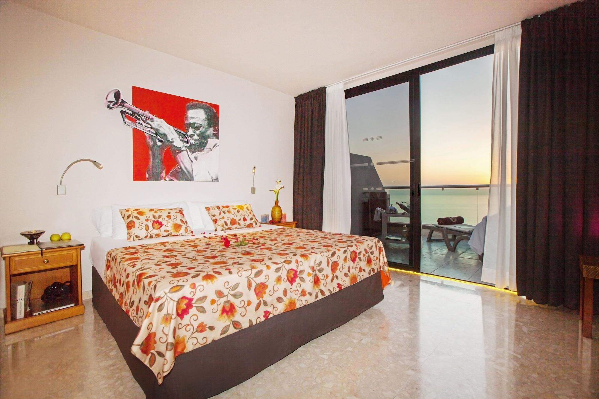 Royal Sun Apartahotel 4*