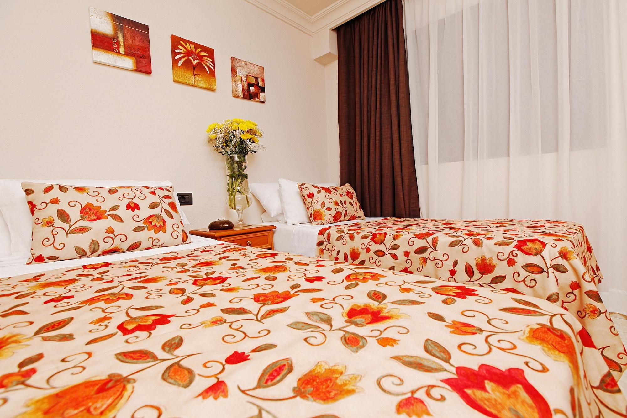 Apartahotel Royal Sun 4*