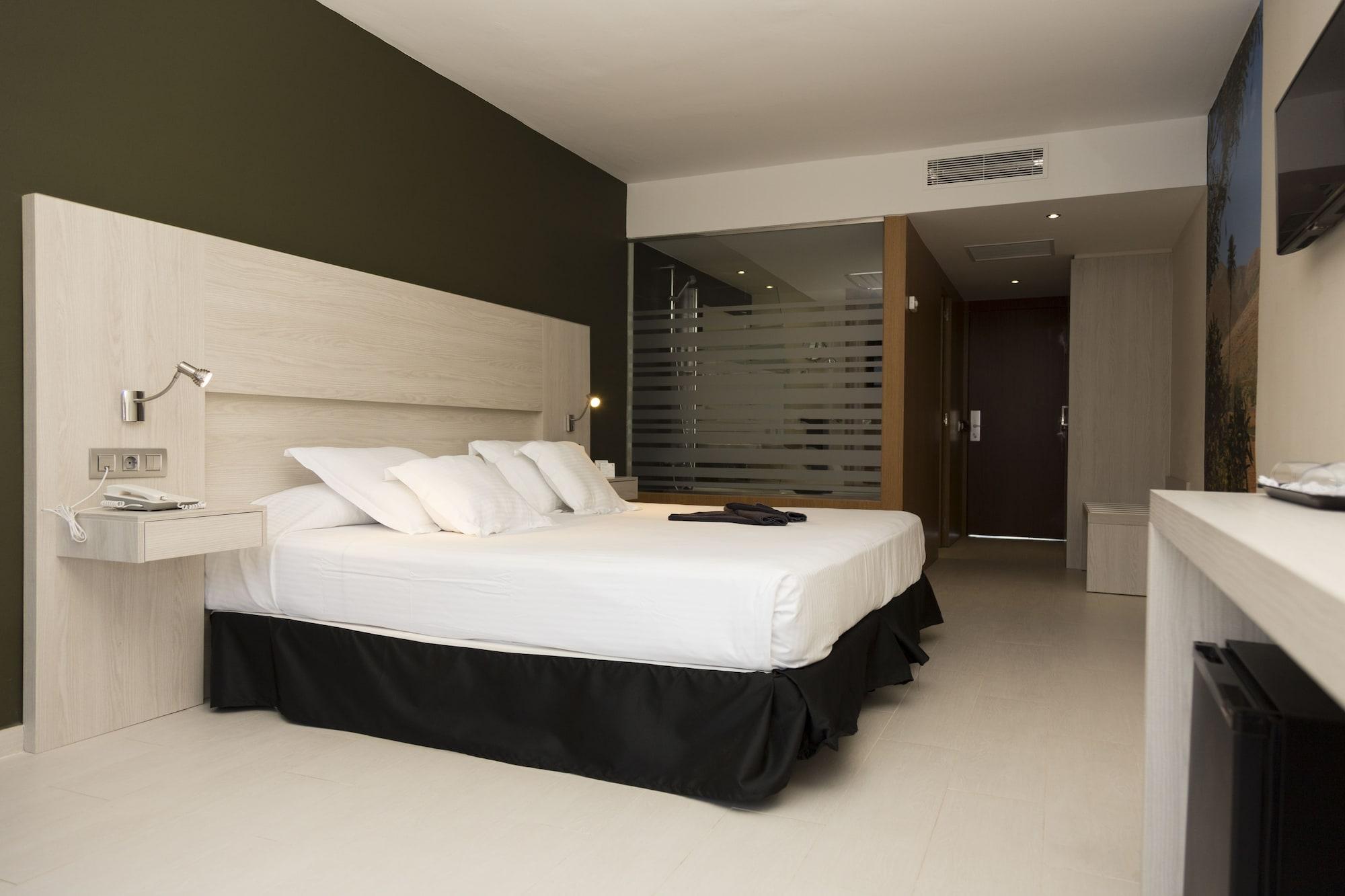 R2 Romantic Fantasia Dreams & (adults Only) Hotel