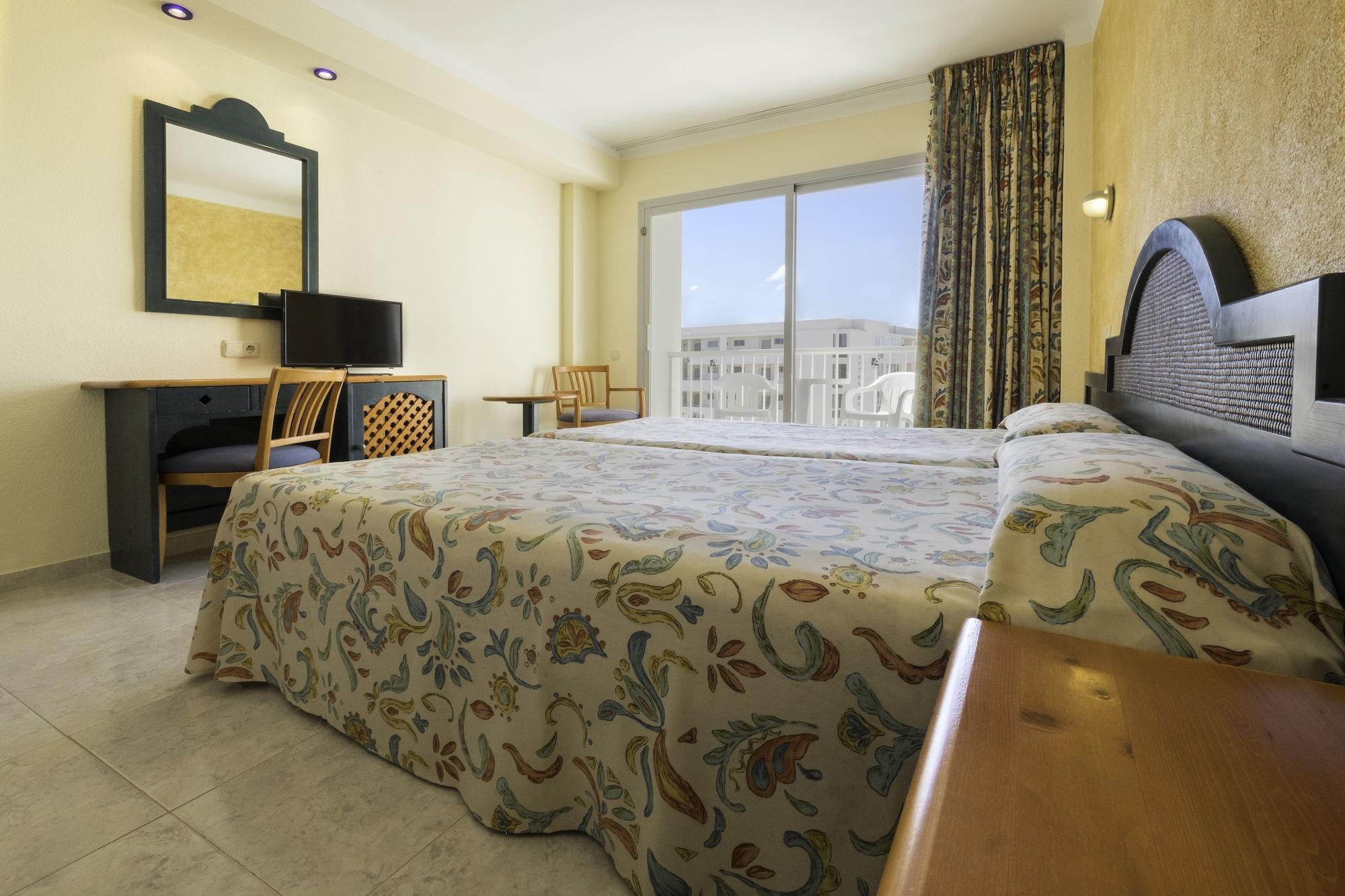 Moon Dreams Coral Hotel Es Canar (Ibiza)