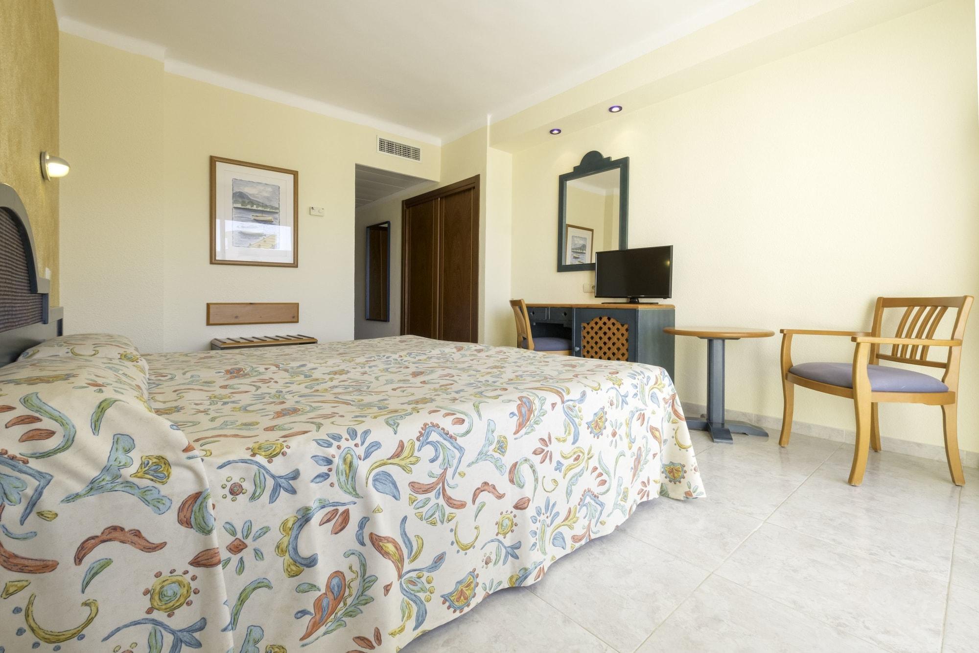 Moon Dreams Coral 3* Es Canar (Ibiza)