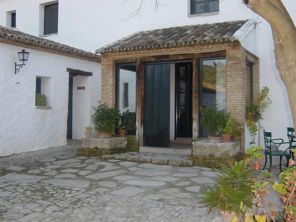 Hotel Rural El Horcajo De Ronda 3*