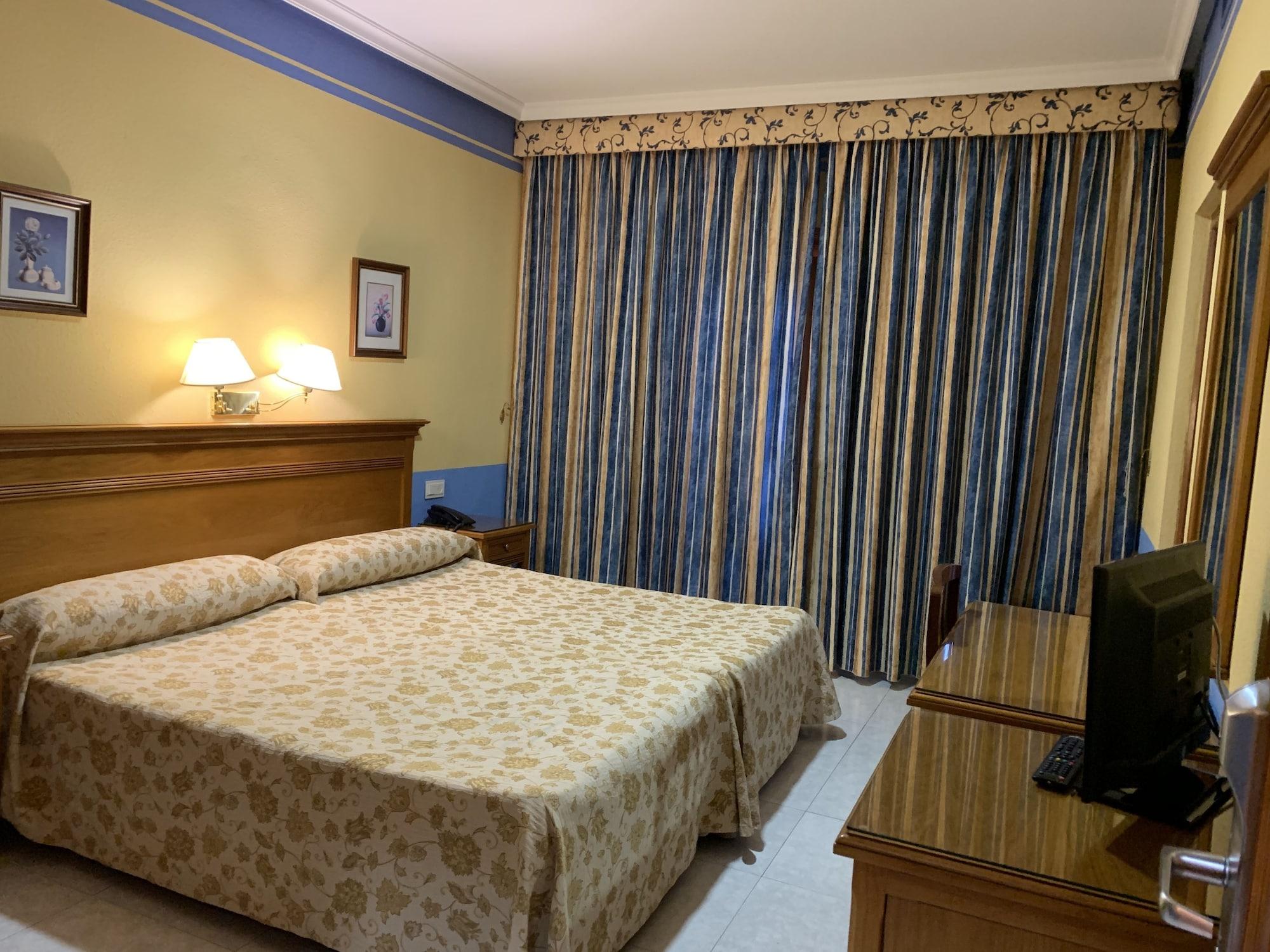 La Sierra 4*