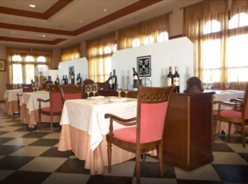 La Sierra Hotel 4*
