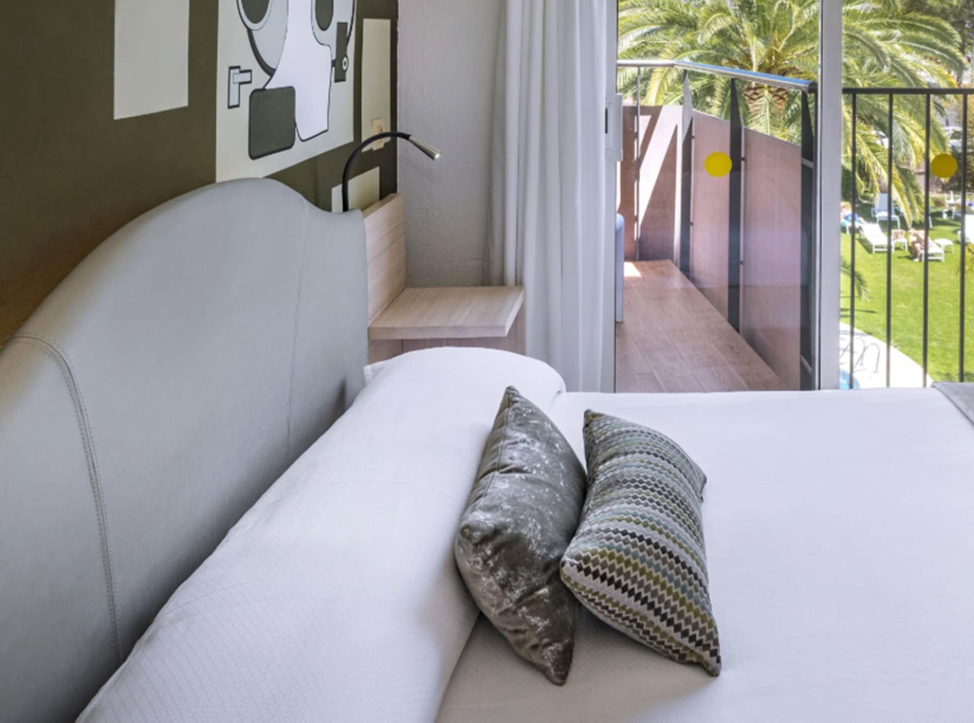 Monica Hotel Cambrils
