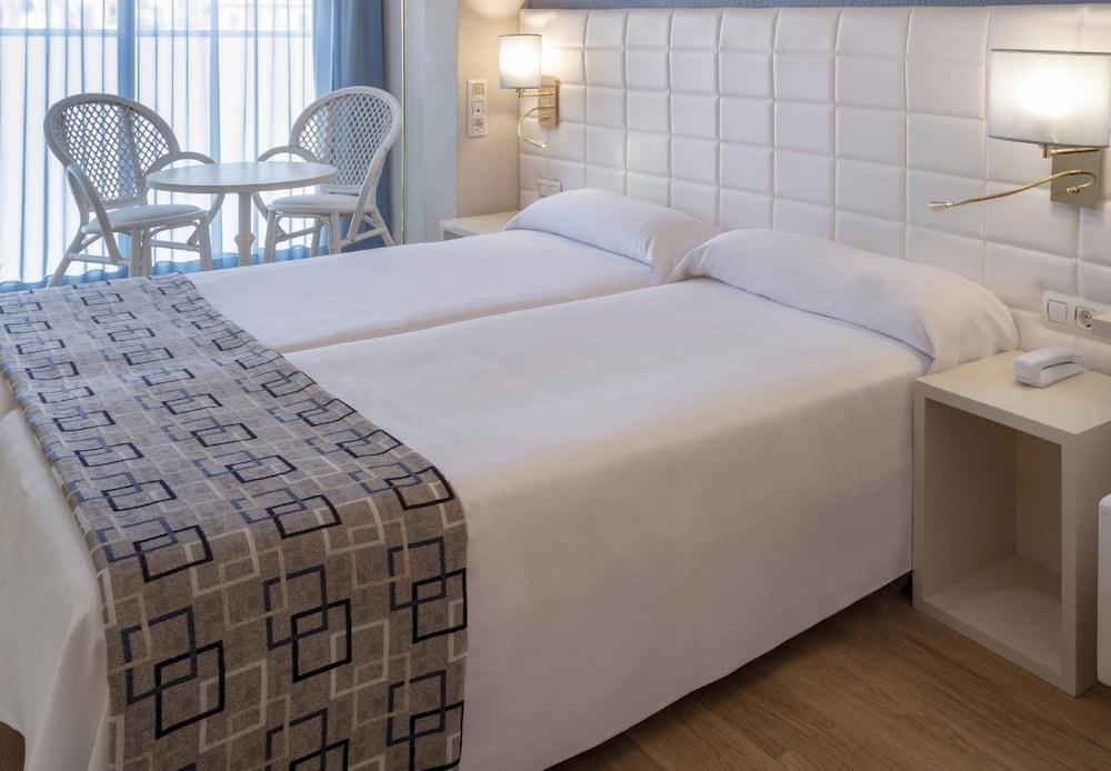 Hotel Monica Cambrils