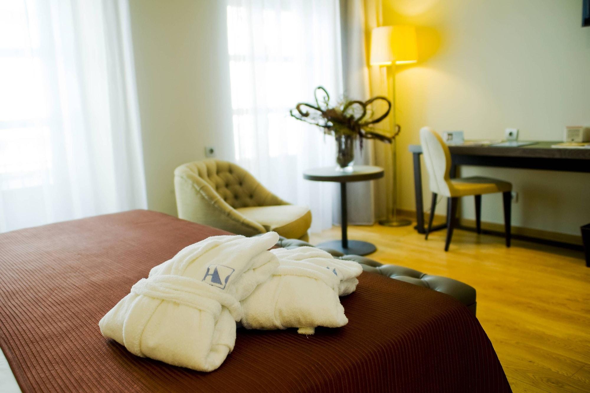 Eurostars Patios De Hotel 4*