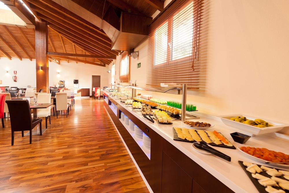 Aparthotel Dunas 4*