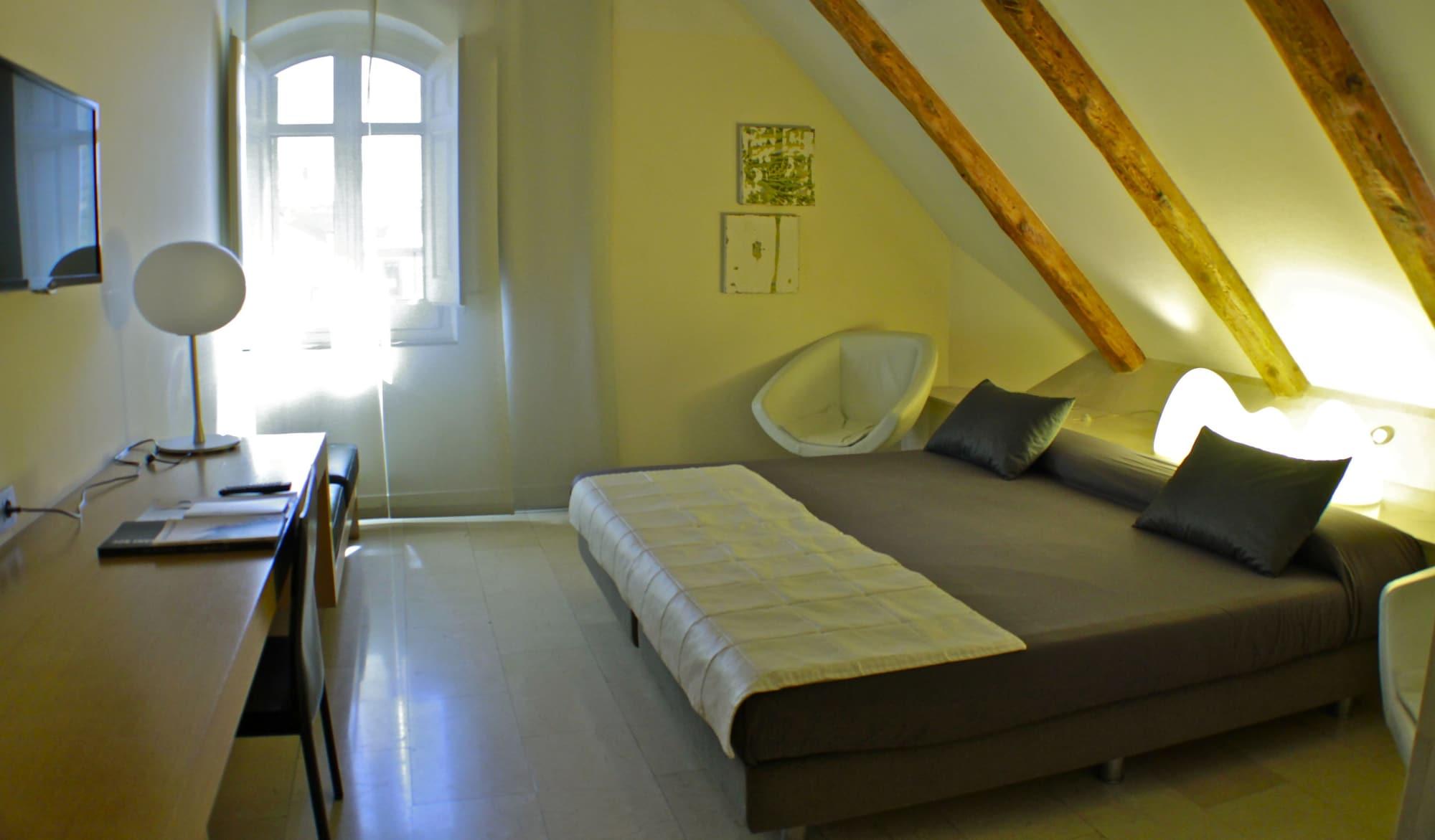 Hotel Sant Roc 4*